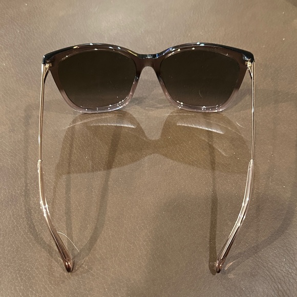 NWOT: Jimmy Choo Sunglasses in Cream Textured Case